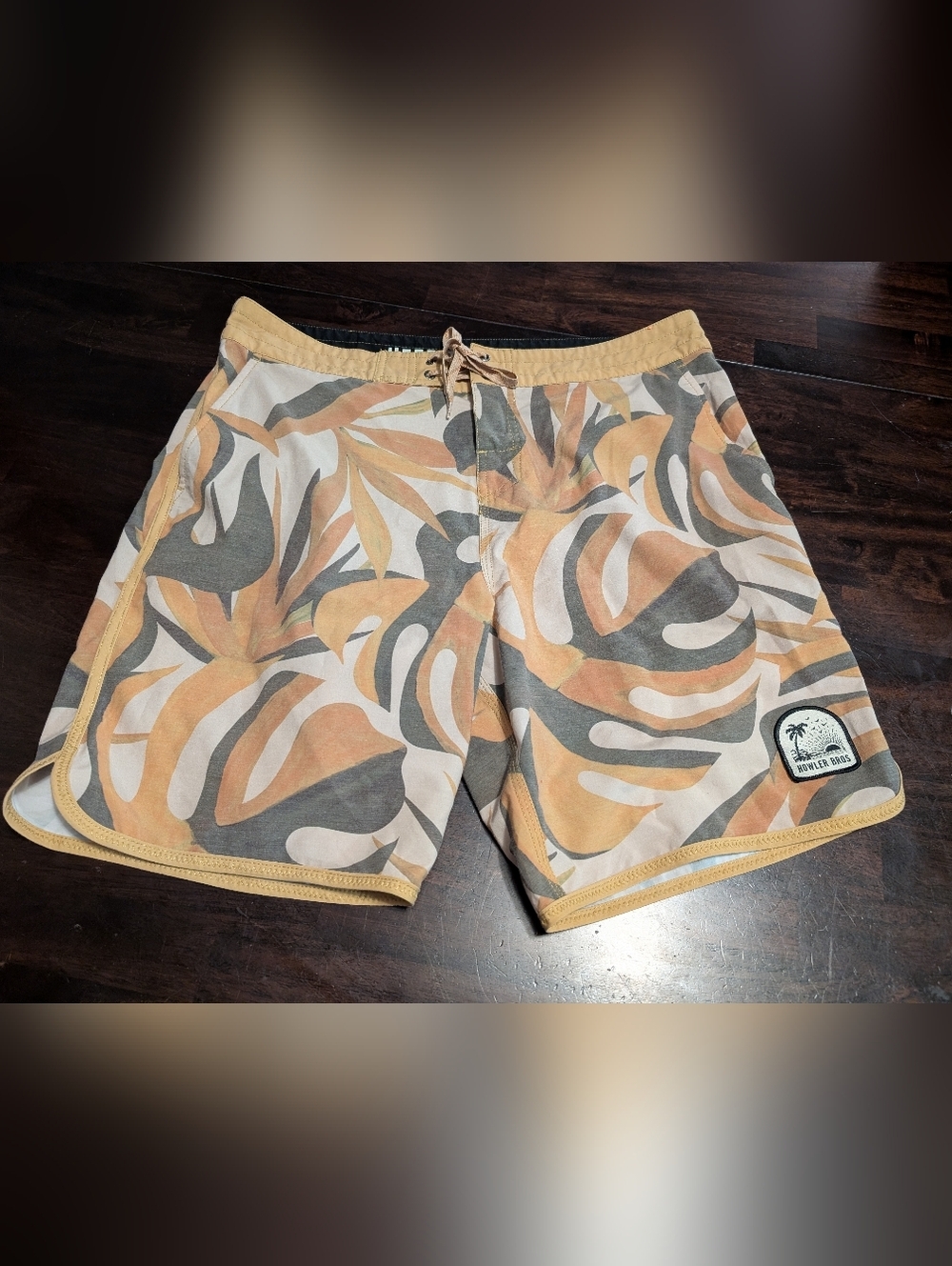 Howler Brothers Tropical Leaf Board Shorts, Mens 36